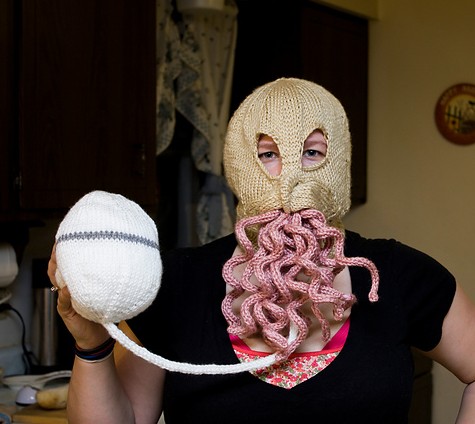 Free knitting pattern for Ood Snood and more Doctor Who Knitting Patterns