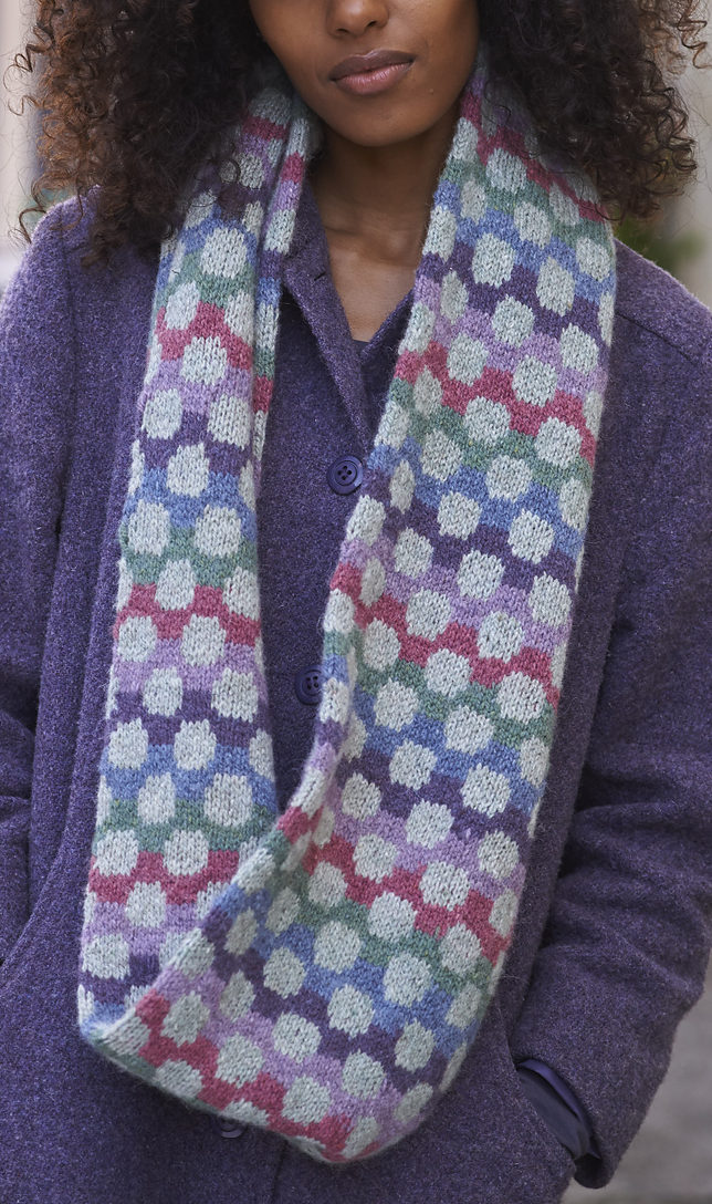 Free Knitting Pattern for Pointillist Scarf