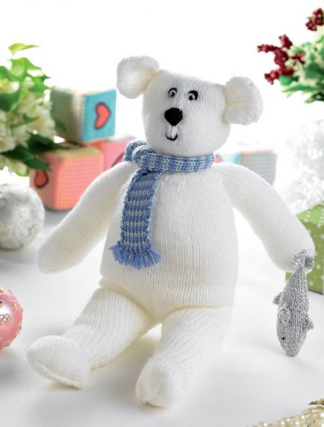 Polar bear free knitting pattern with patterns for scarf and fish | more favorite bear knitting patterns at http://intheloopknitting.com/free-teddy-bear-knitting-patterns/