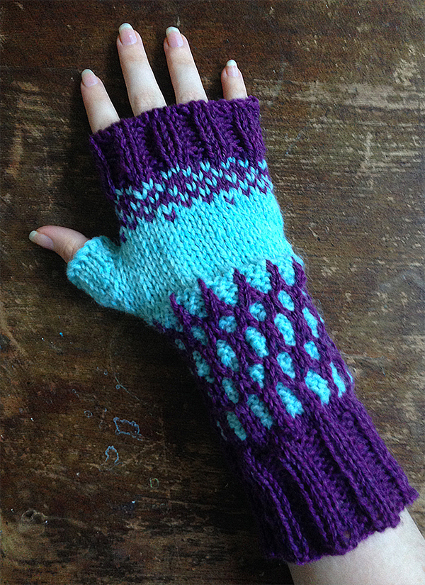 Free Pool Gloves Knitting Pattern