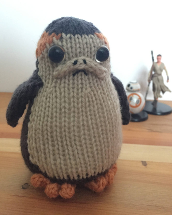 https://intheloopknitting.com/images/patterns/porg-1-e1519588964588.jpg