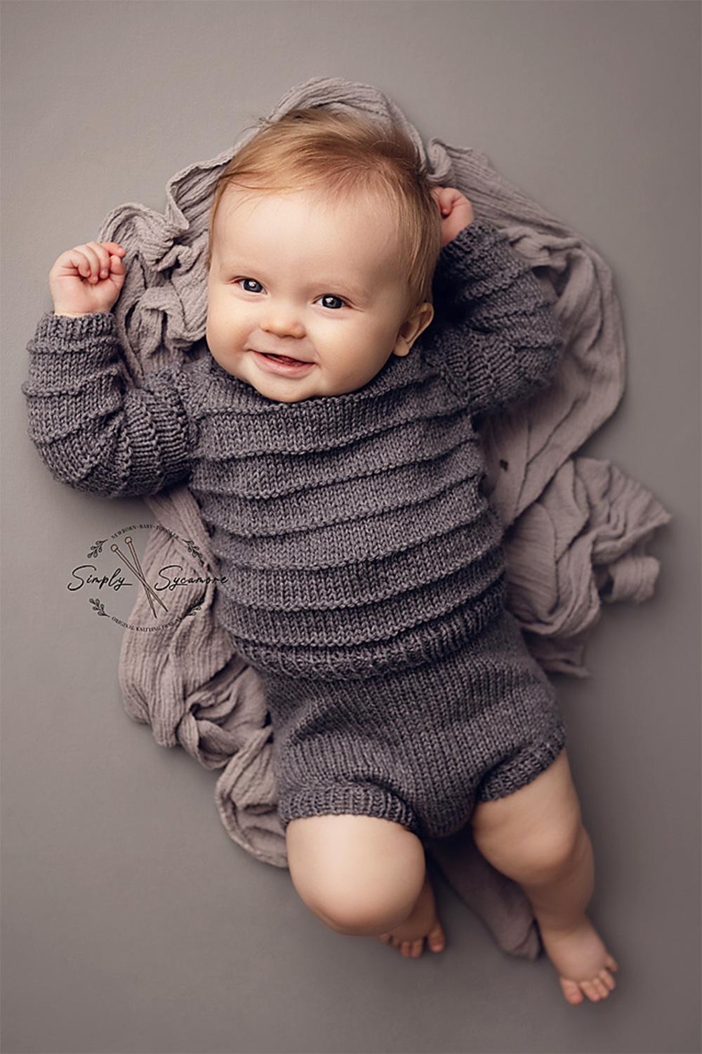 Free Knitting Pattern Baby Pullover Sweater and Bloomer Shorts Set