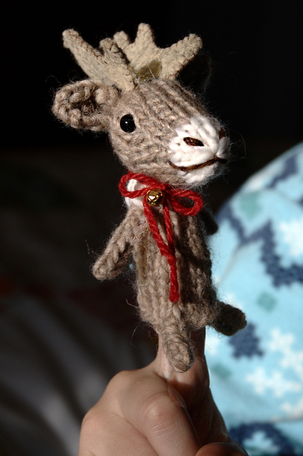 Free Knitting Pattern for Reindeer Finger Puppet