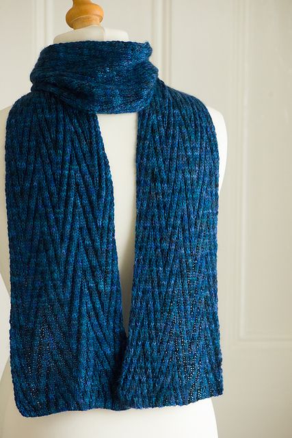 Free knitting pattern for Reversible Chevron Scarf and more chevron knitting patterns