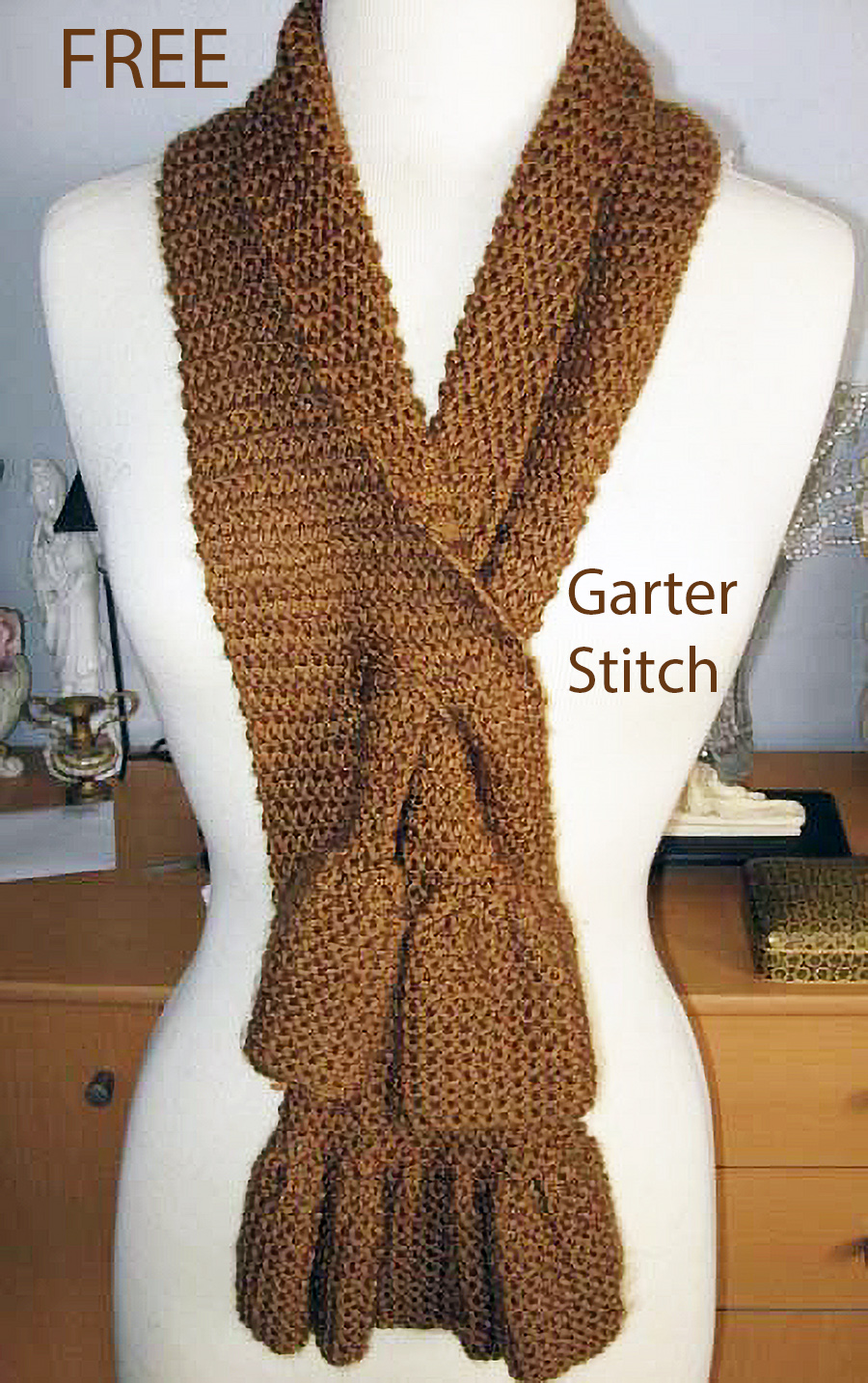 Free Ruffled Keyhole Scarf Knitting Pattern