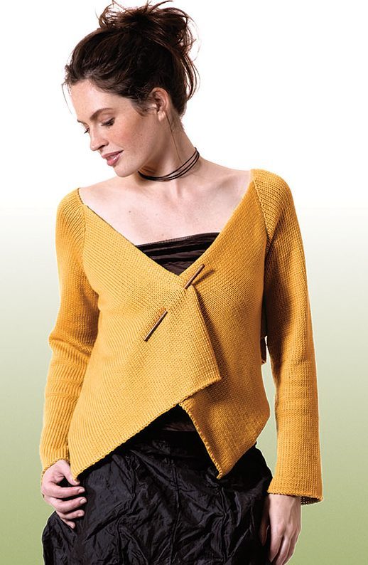 Free knitting pattern for Sanpoku Japanese inspired wrap cardigan