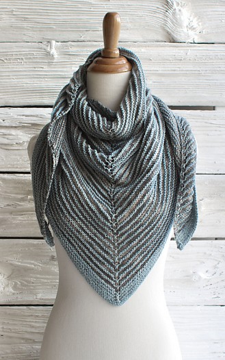 Free knitting pattern for Serena Shadow Shawl