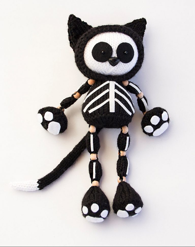 Knitting Pattern for Skeleton Black Cat