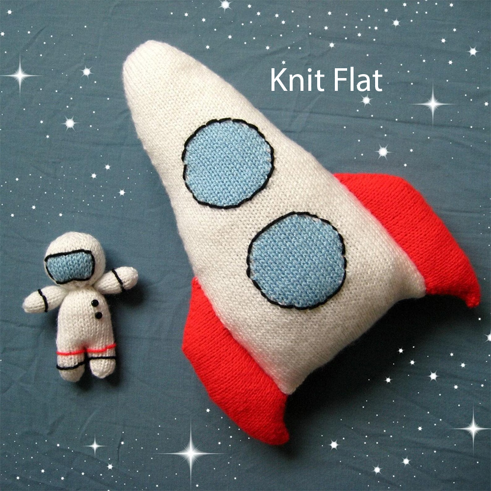 Space Rocket and Astronaut  Knitting Pattern 