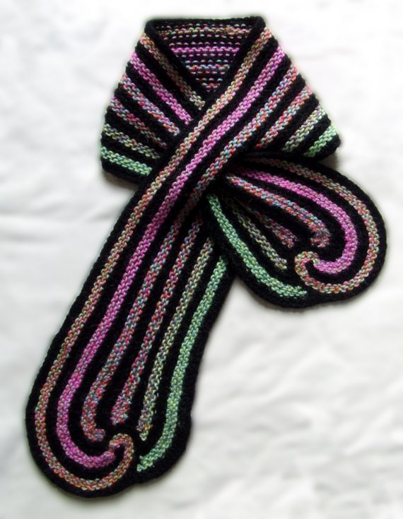 Knitting pattern for Spitcurl Scarf and more colorful scarf knitting patterns