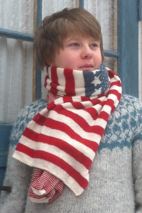 Star Knitting Pattern Patriotic Shape - Studio Knit