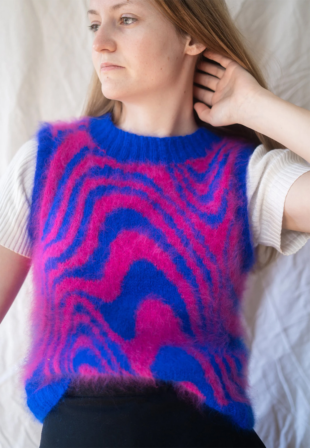 Swirly Top or Vest Knitting Pattern