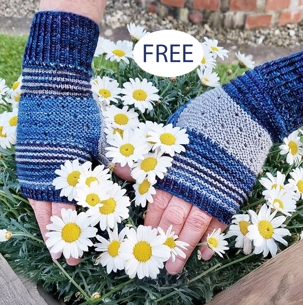 Free Hedgerow Fingerless Mittens Knitting Pattern