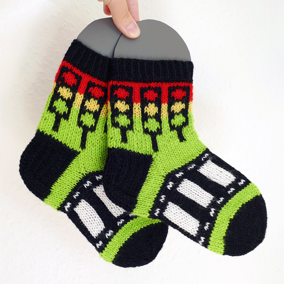 Traffic socks Knitting Pattern