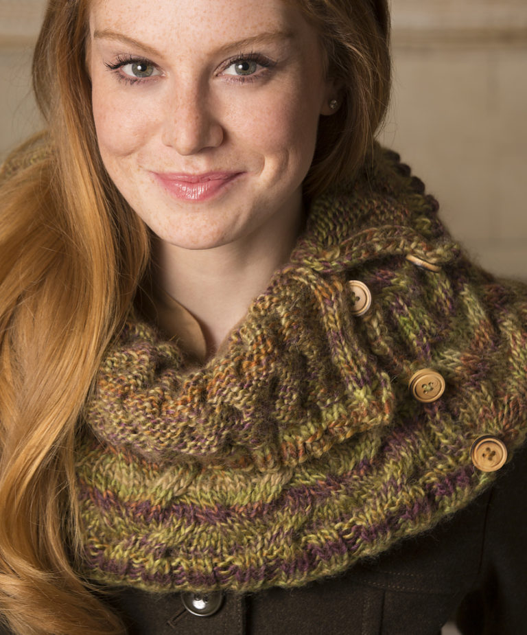 Marianna's Lazy Daisy Days: Warm Tweedy Neckwarmer