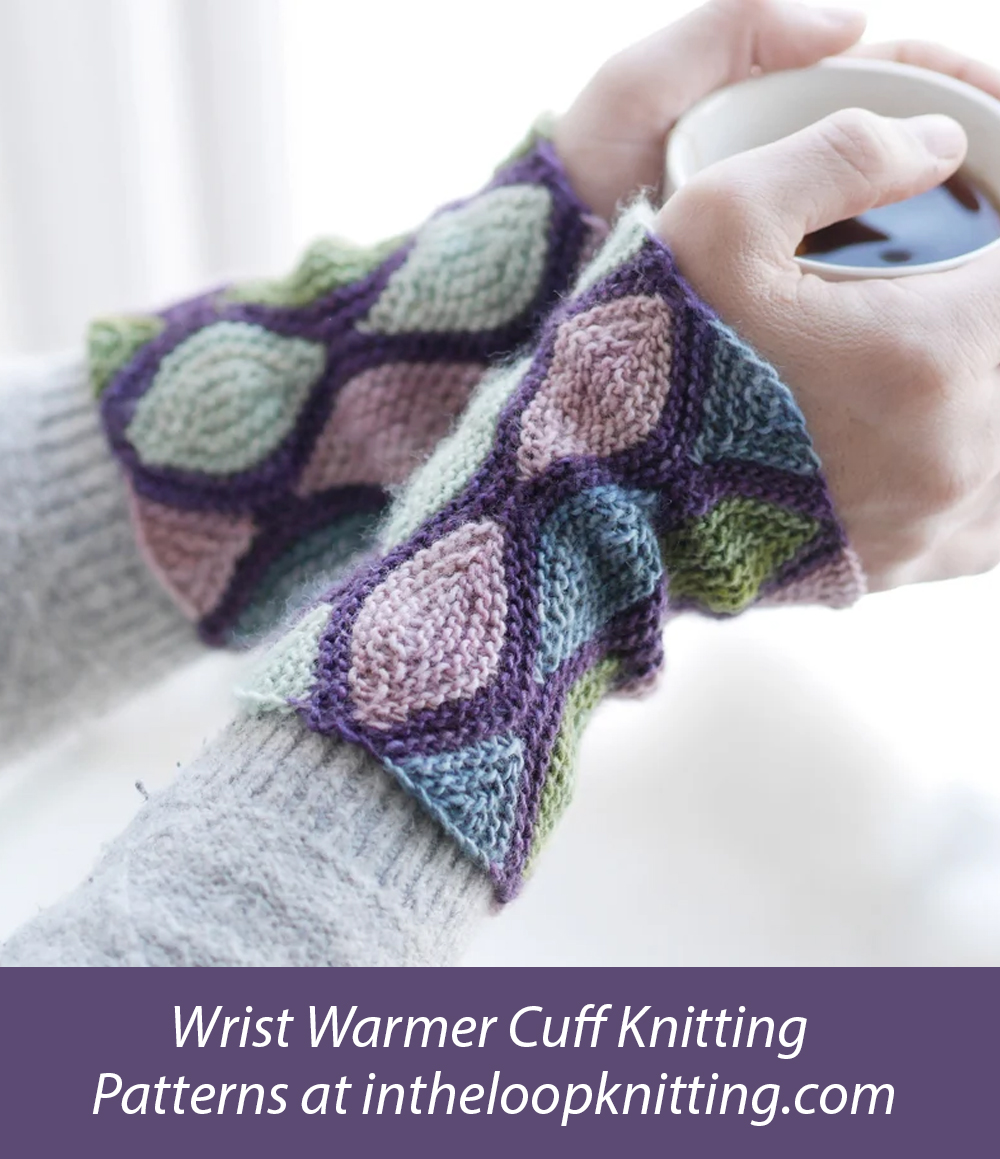 Vinjett Wrist Warmers Knitting Pattern