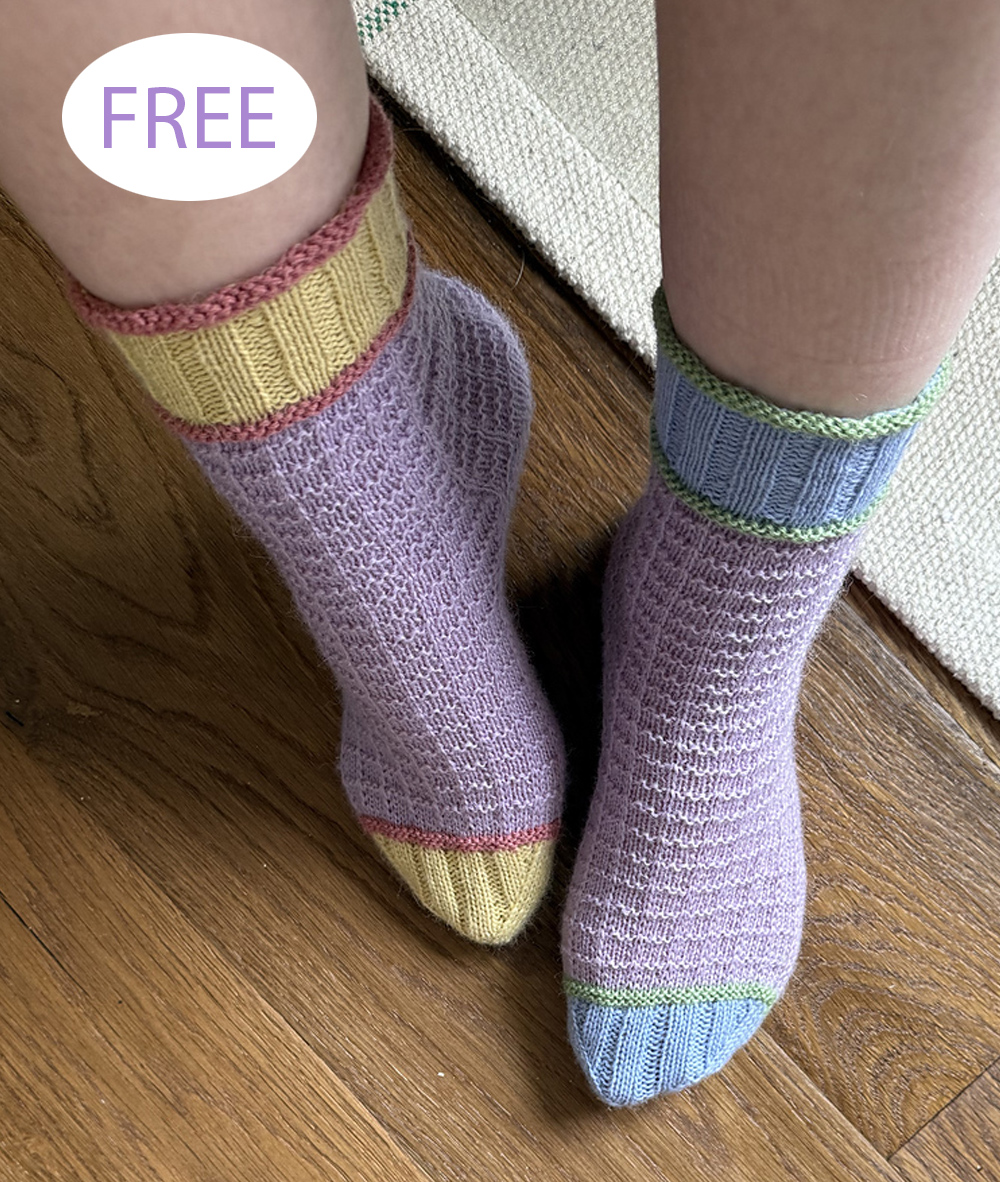 Waffle Drizzle Socks Knitting Pattern Set