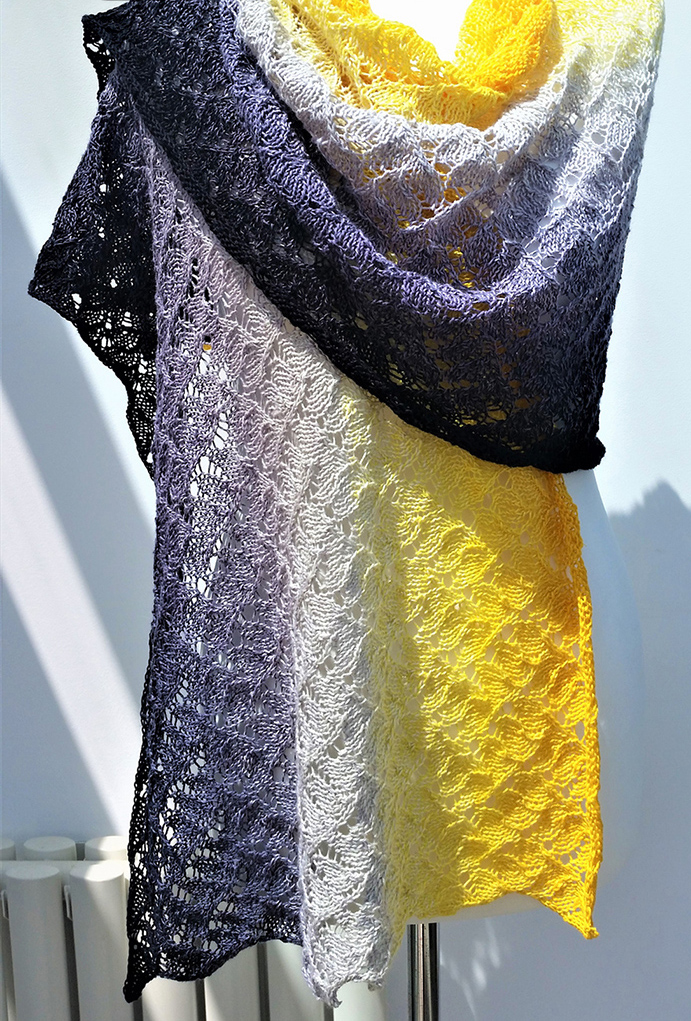 Free Waves Shawl Knitting Pattern