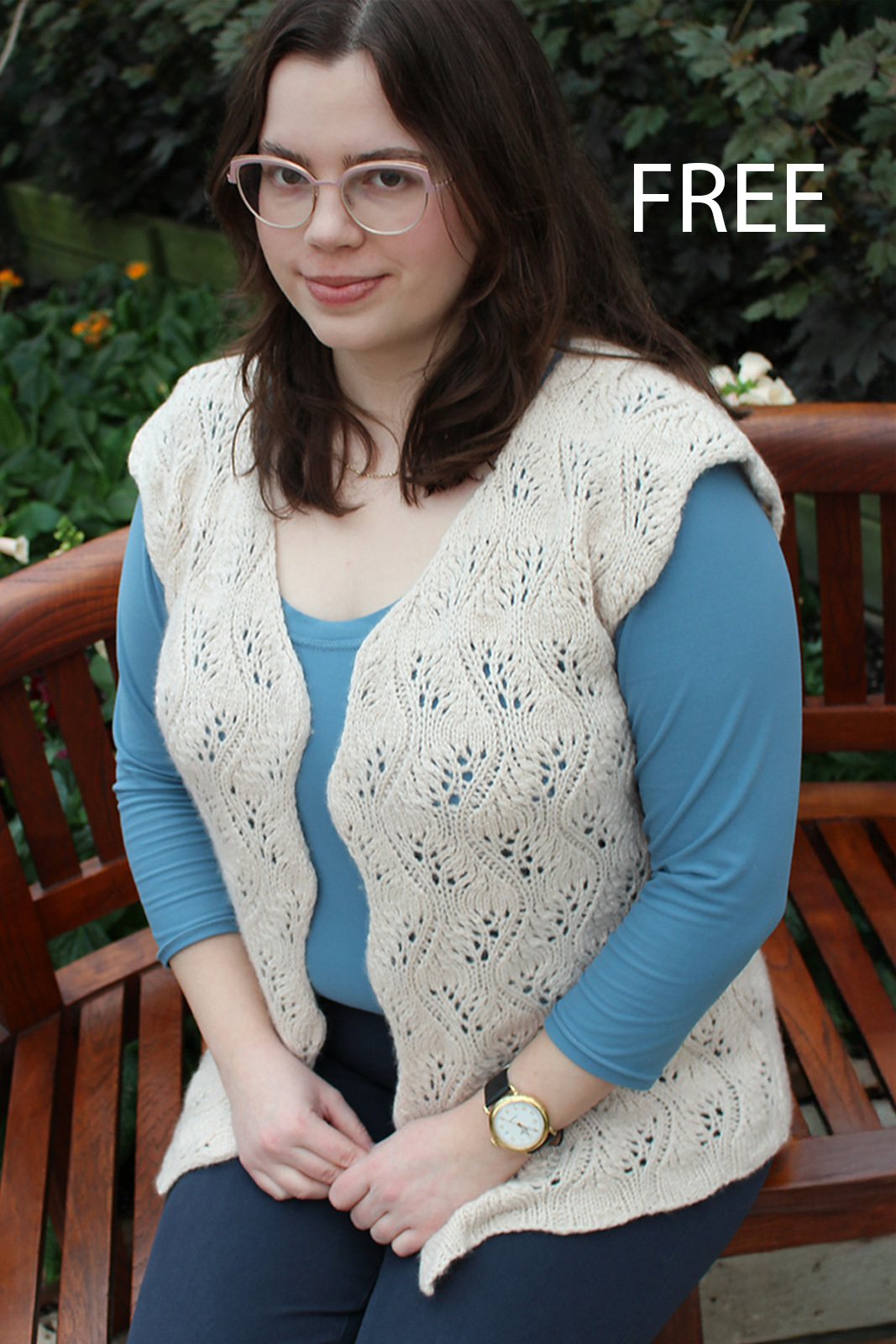 Free Knitting Pattern >Wavy Gilet Vest