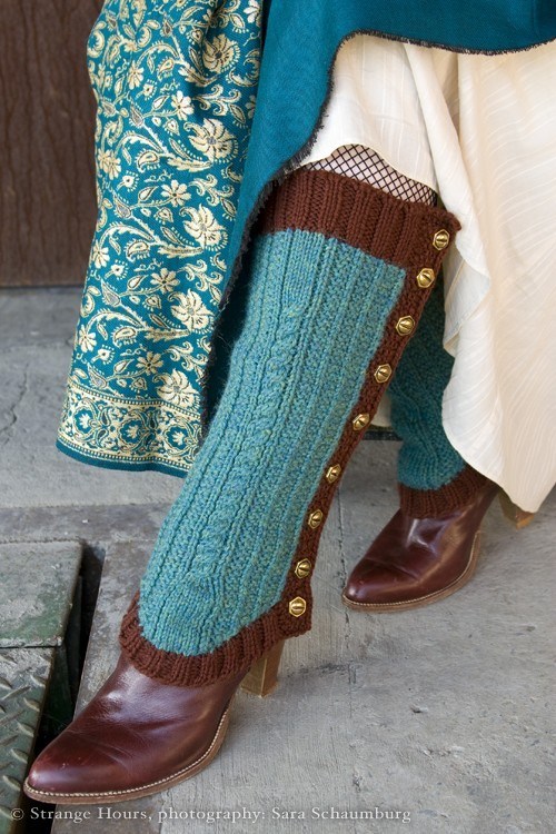 Foxy legs - knitting pattern leg warmers