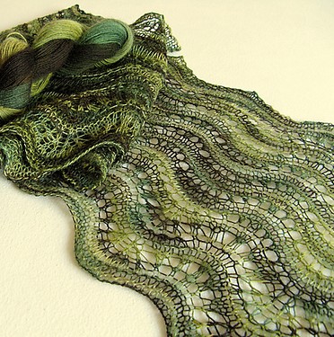 Free knitting pattern for WesterWaldWaves lace scarf