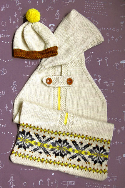 Free knitting pattern for baby snuggle sack and hat