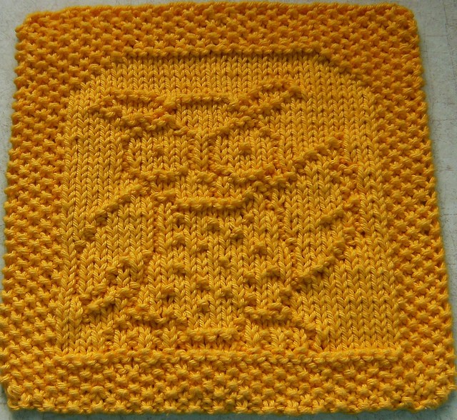 Learn to Knit Cables: The Owl Dishcloth 