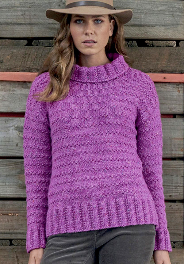 Woman's Tunic Sweater Knitting Patterns Sirdar 8012
