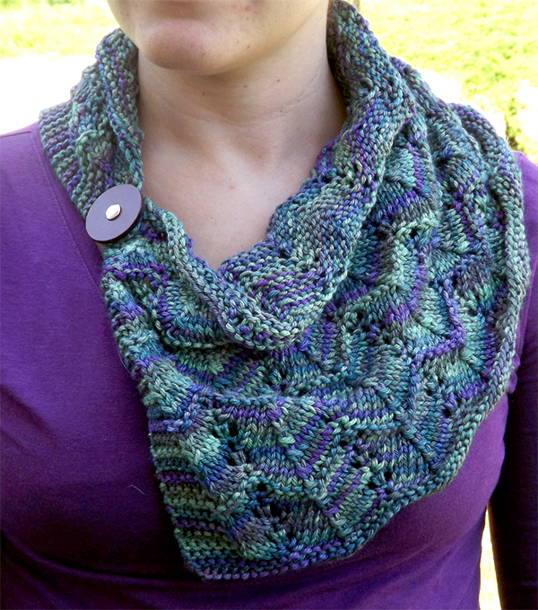 Free Knitting Pattern for Easy One Skein Woodland Violet Cowl
