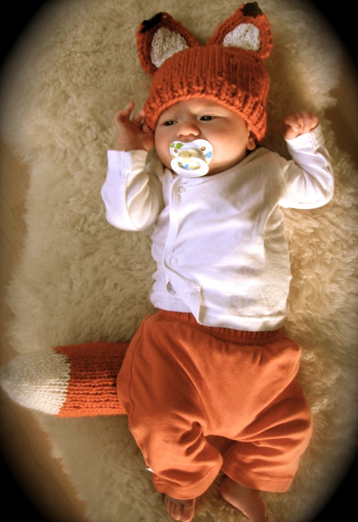 Free knitting pattern for Woodland Fox Baby hat and tail