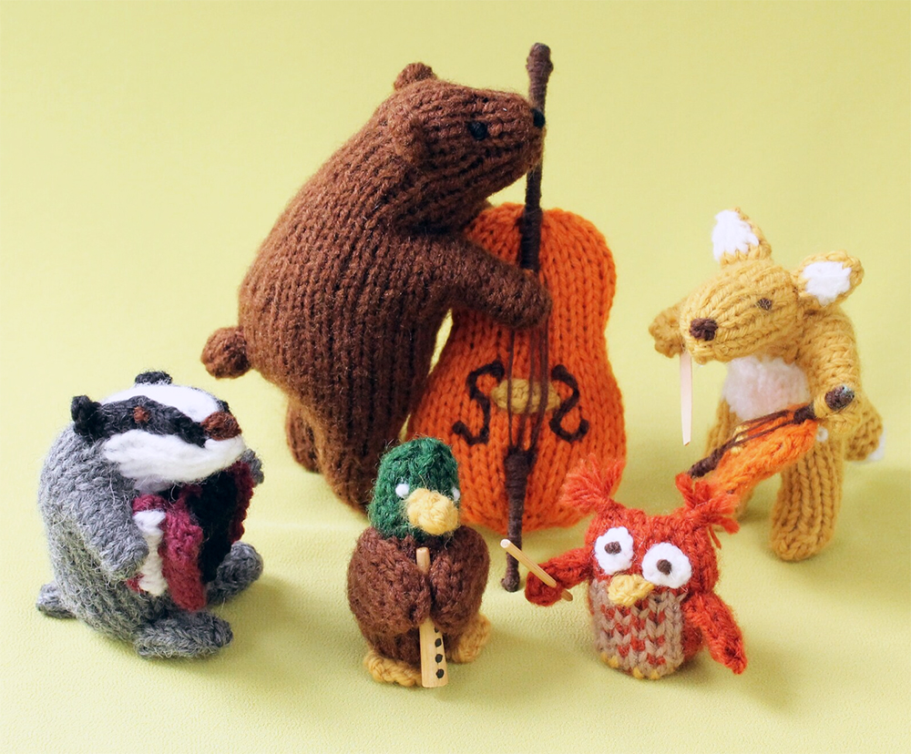 Woodland Musician Woodland Animal Knitting Pattern
