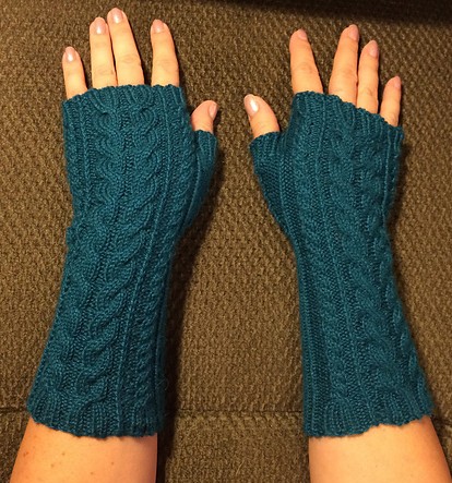 Free knitting pattern for Yummy Mummy Wristwarmers with cables and more fingerless mitss knitting patterns