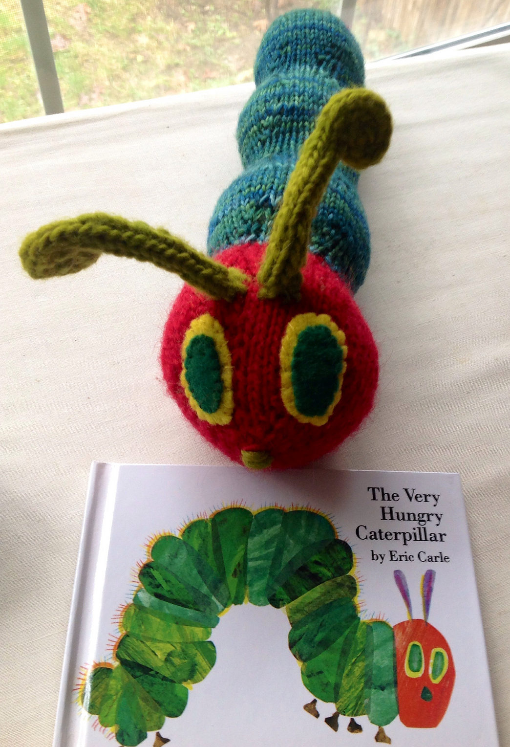 Free Caterpillar...He's Hungry Toy Knitting Pattern